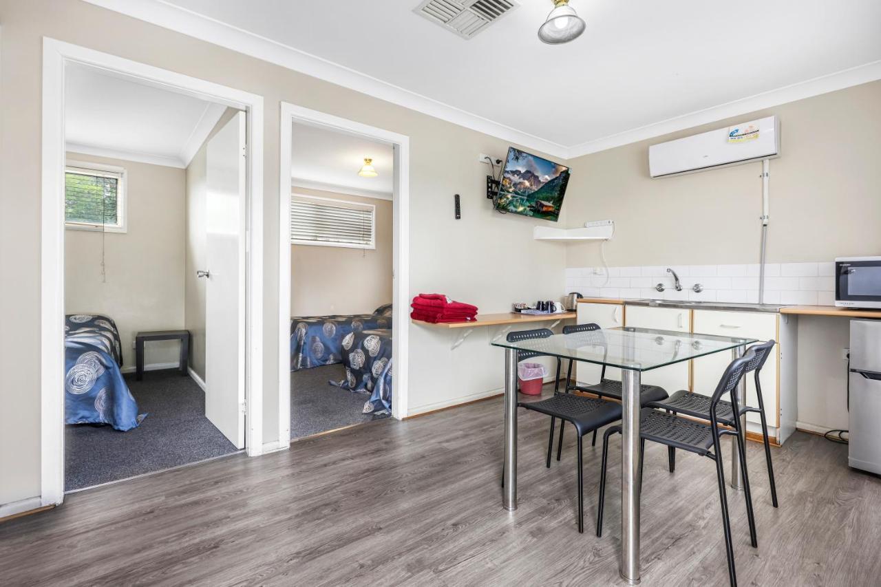 Tamworth Lodge Motel Bagian luar foto